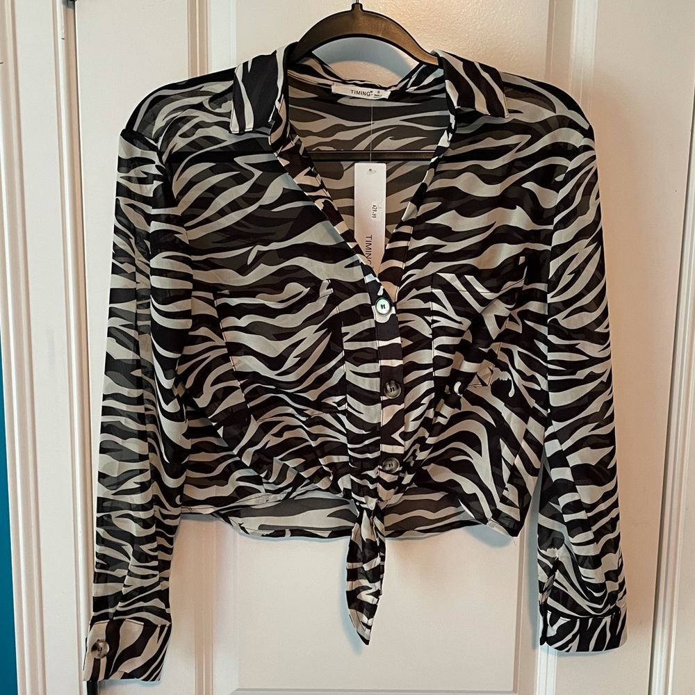 NWT! Zebra Print Cropped Blouse